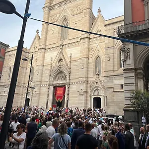 Duomo Miradois 152 Naples